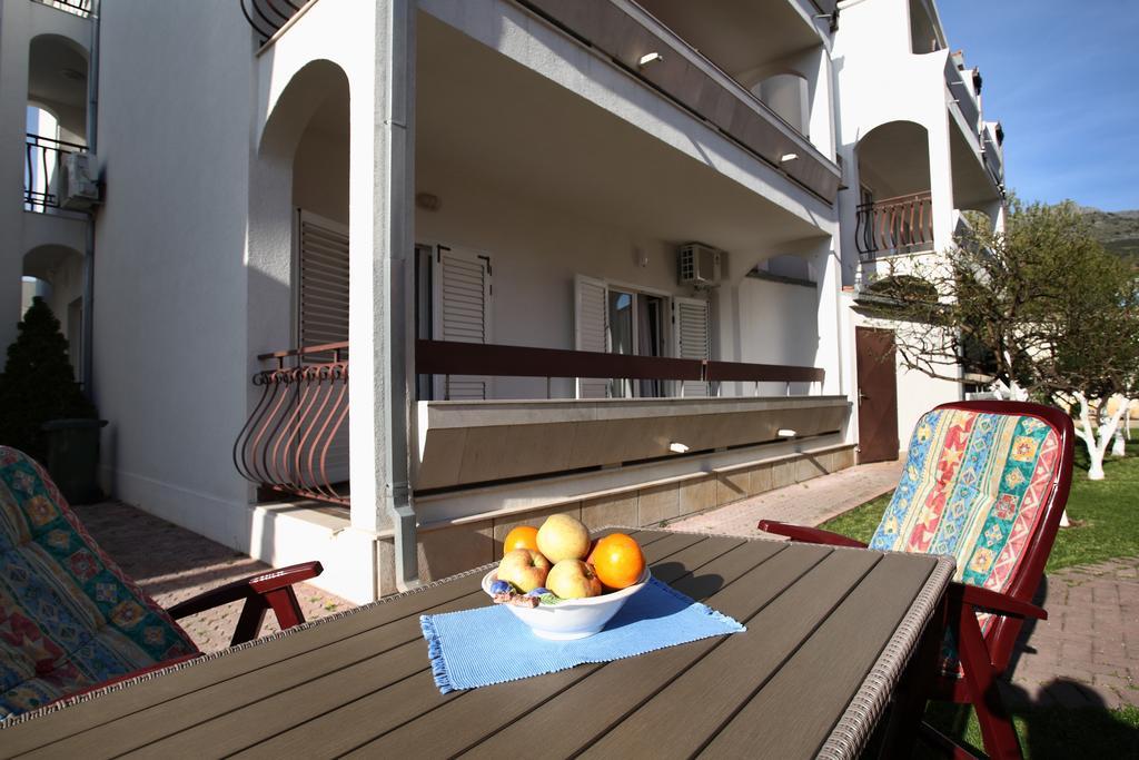 Apartments In Beautiful Split Podstrana Habitación foto